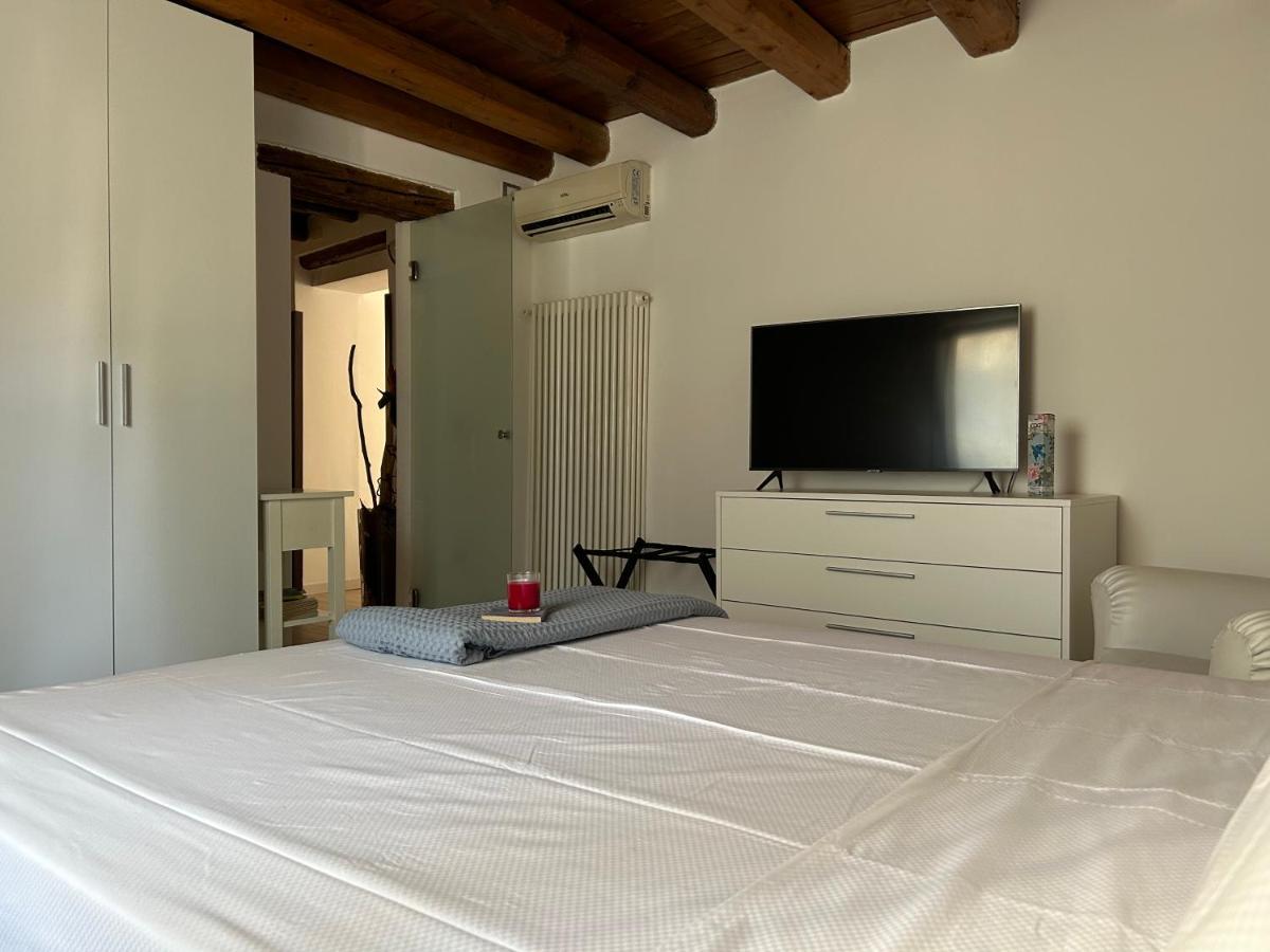 Larocca Tourist Home 2 Басано дел Грапа Екстериор снимка