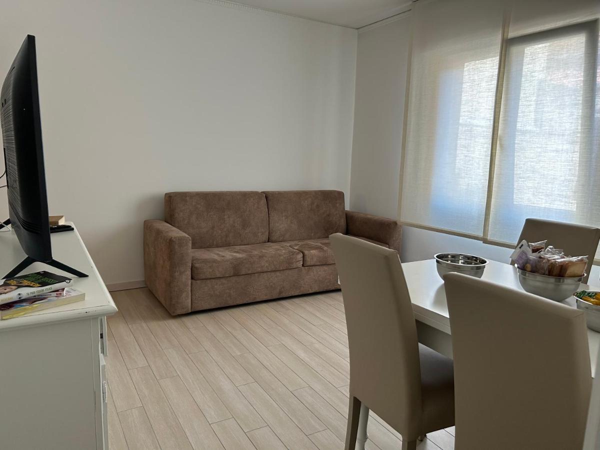 Larocca Tourist Home 2 Басано дел Грапа Екстериор снимка